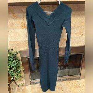 Elegant Teal Long Sleeve Dress